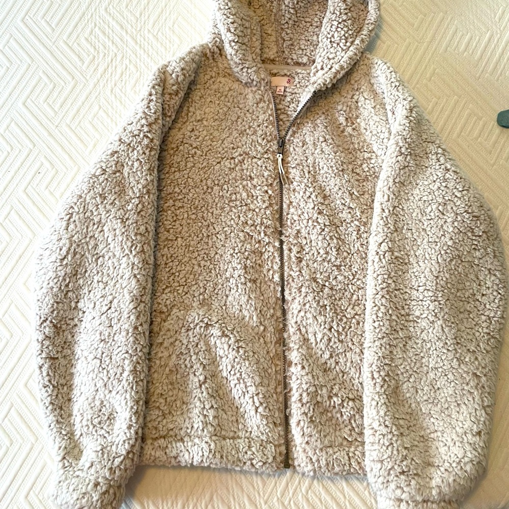 Zip-Up Teddy Sweater (size XL)
